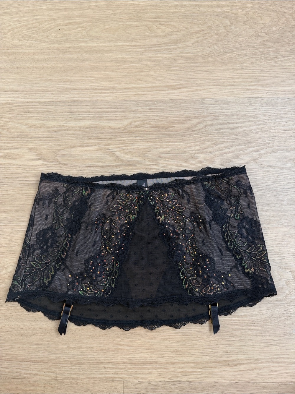 2012 Vintage Victoriaโs Secret Skirt Thong Garter M